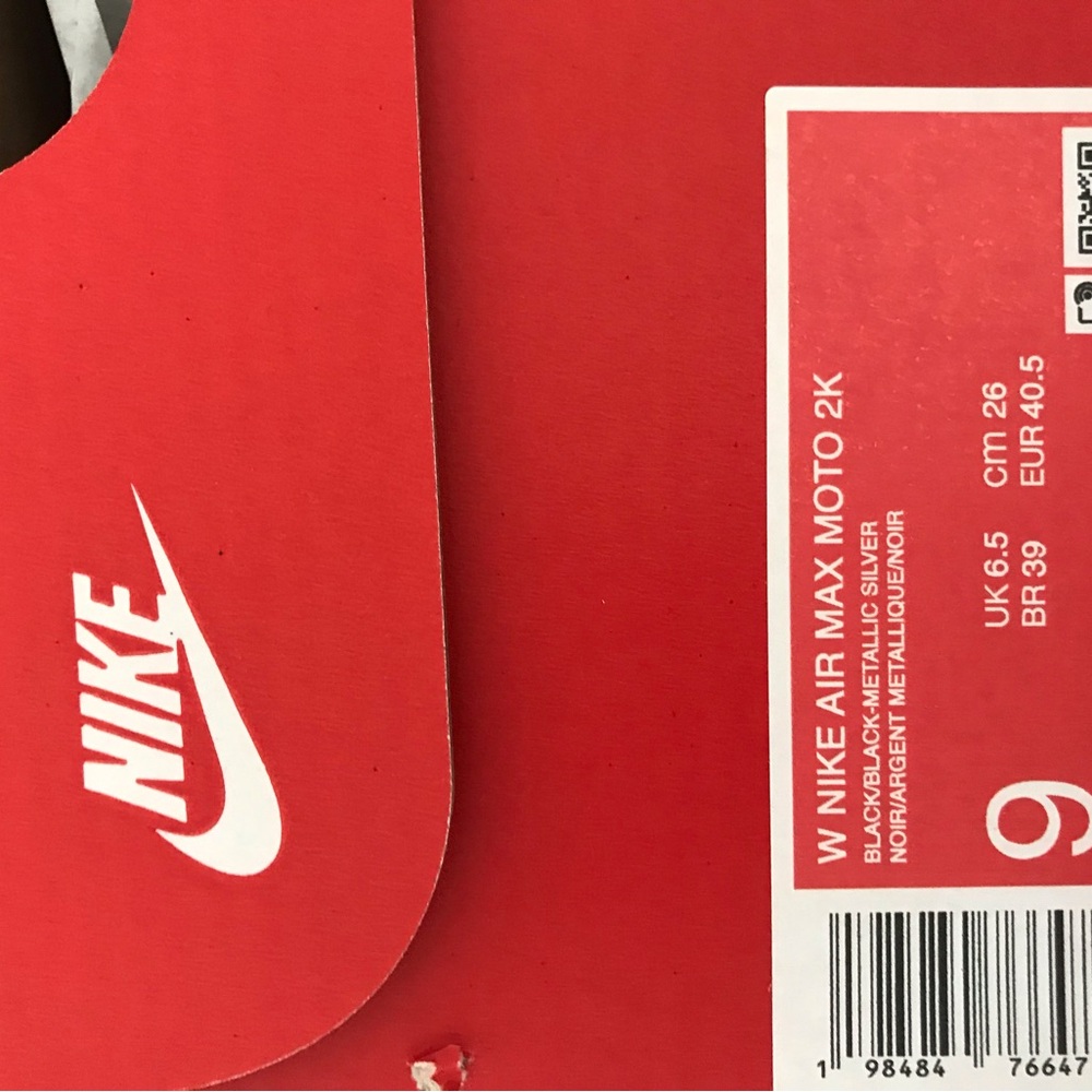 W NIKE V5 RNR - Picture 2 of 5
